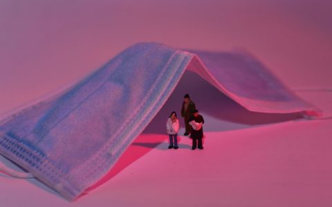 呱呱期货直播：实时解析行情策略